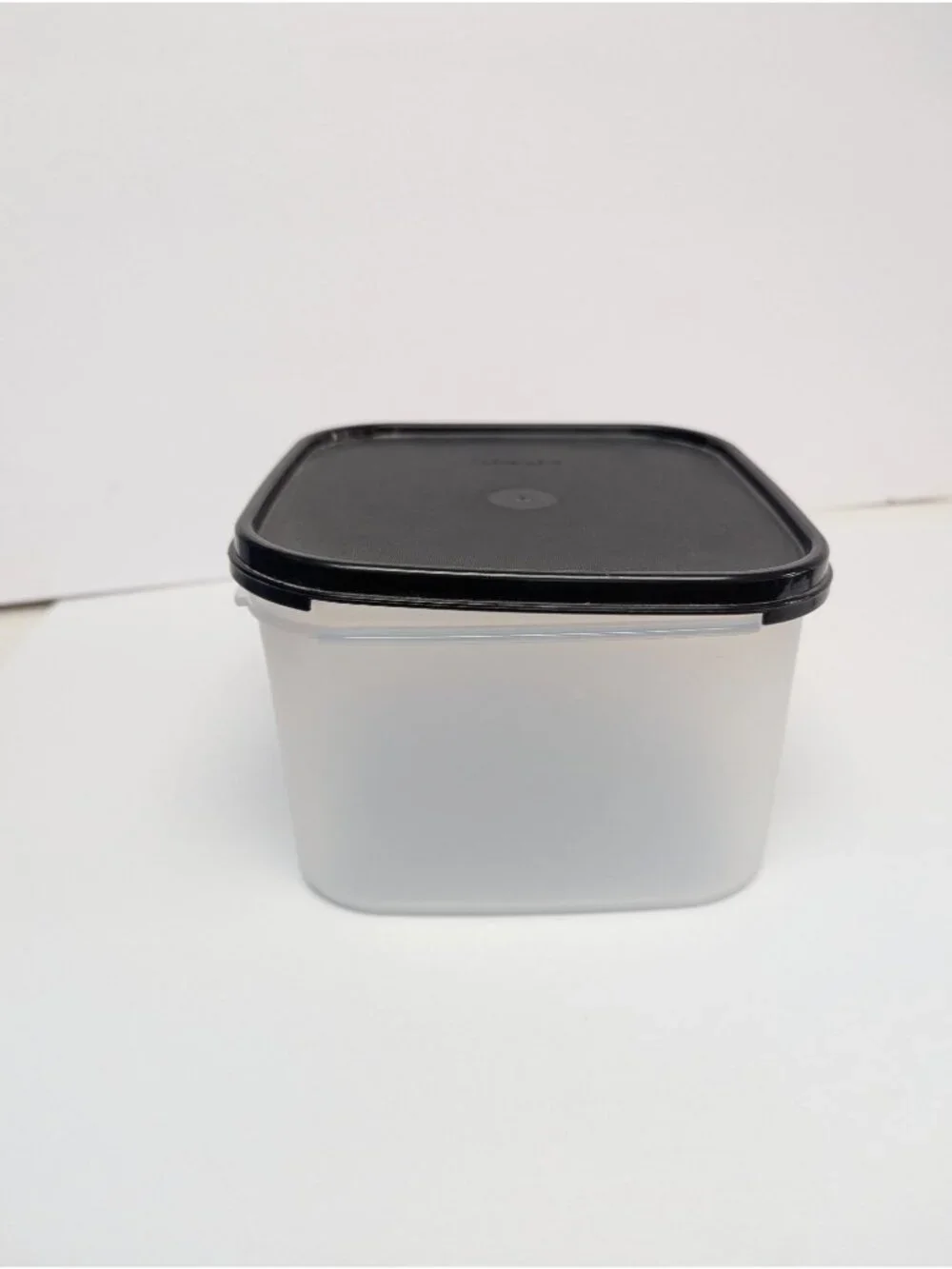 Tupperware Modular Mates 2 Square Sheer Container Black Lid #1623; 1620 11 Cups